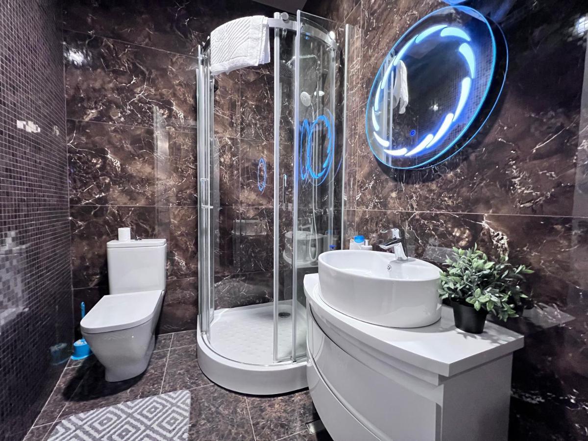 Apartment In Axis Towers, Tbilisi Business Center 외부 사진